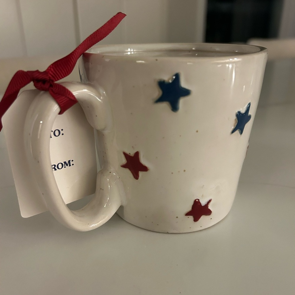 “New” Ceramic Patriotic Mug with red & blue stars